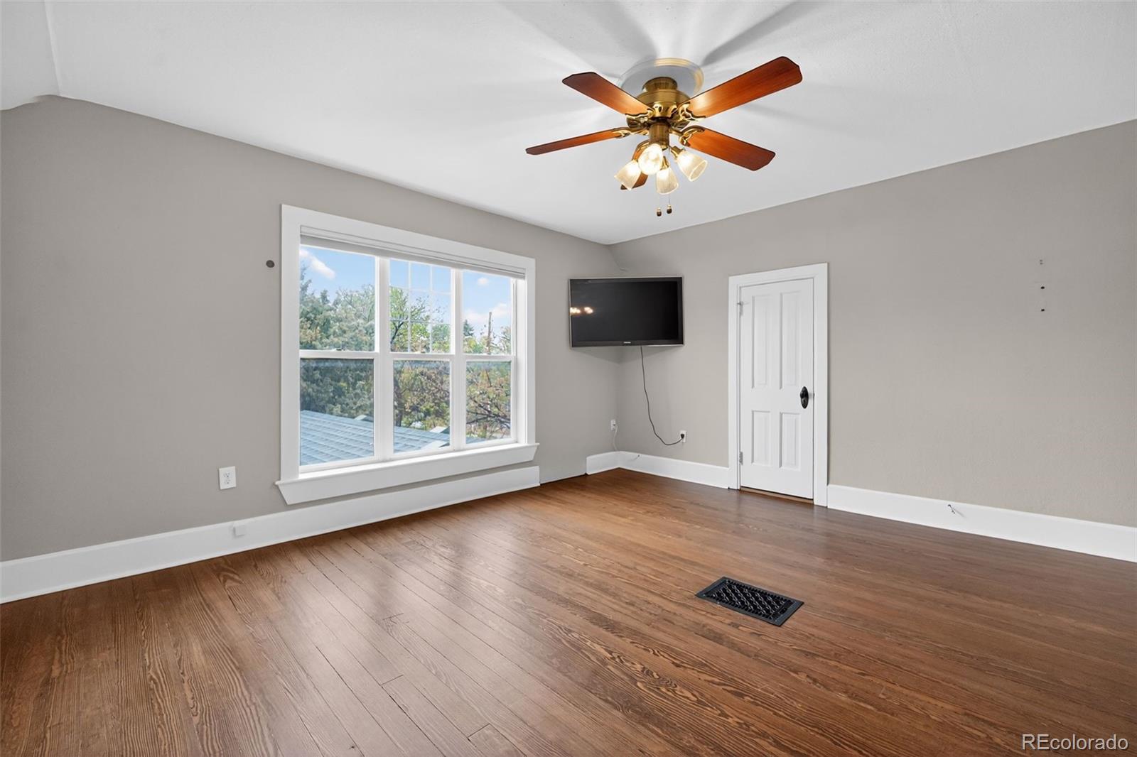 1003 S Emerson Street Denver CO 80209
