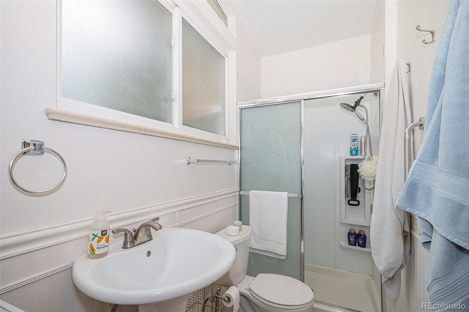 1575 S Grape Street Denver CO 80222