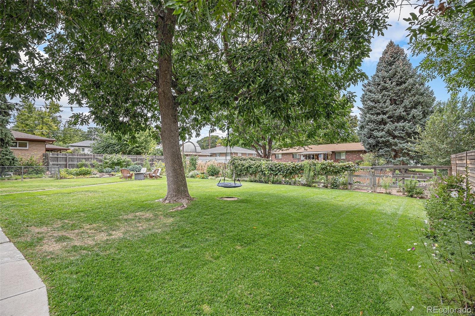 1575 S Grape Street Denver CO 80222