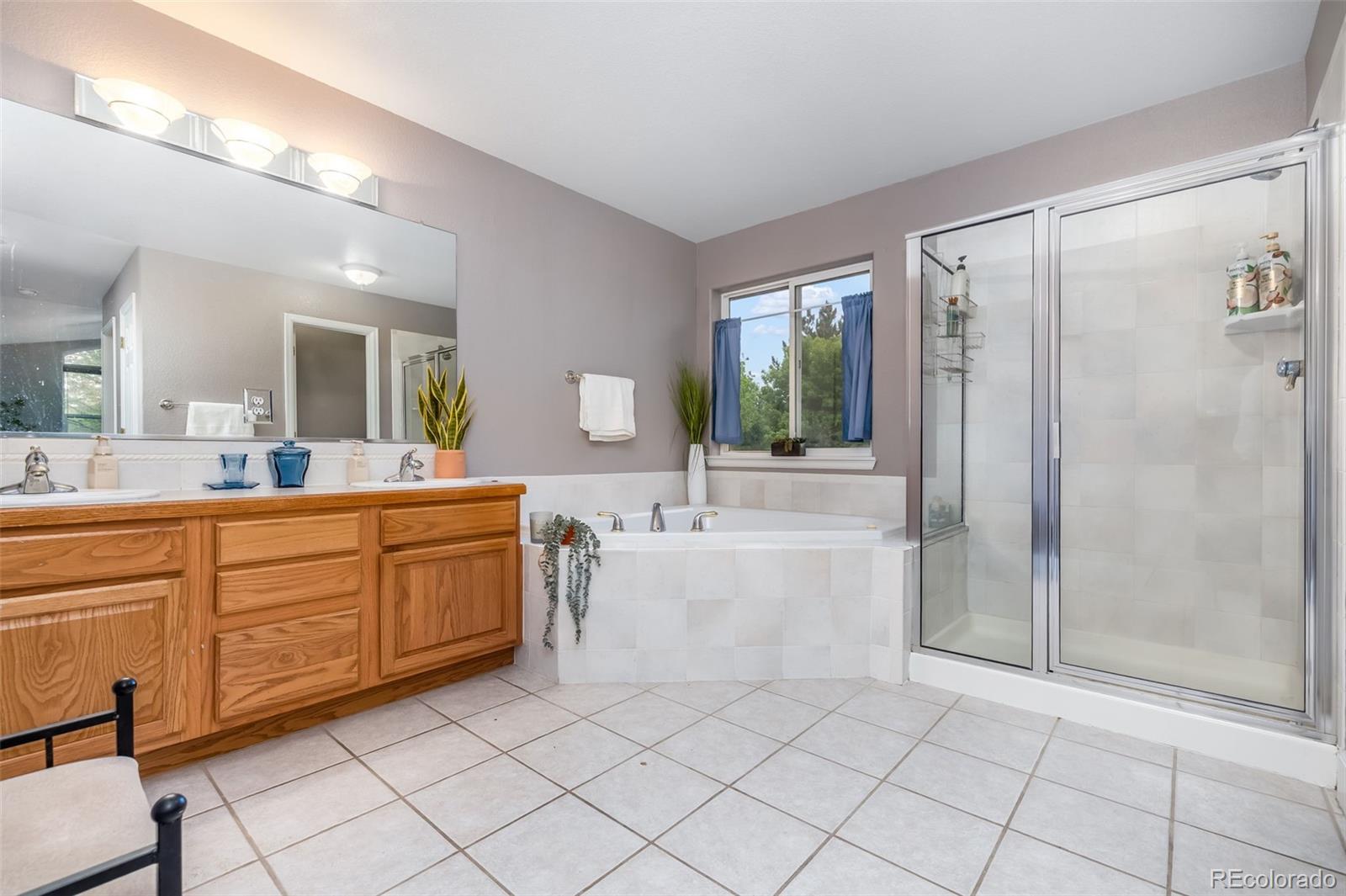 2046 Falcon Drive Longmont CO 80503
