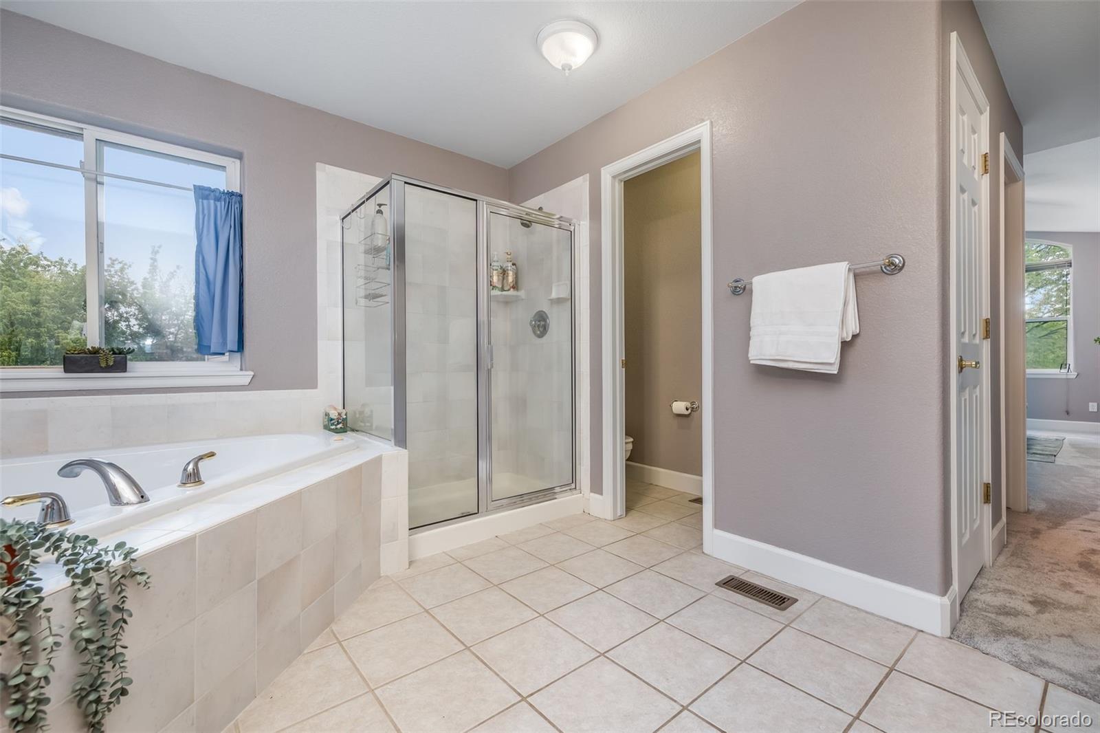 2046 Falcon Drive Longmont CO 80503