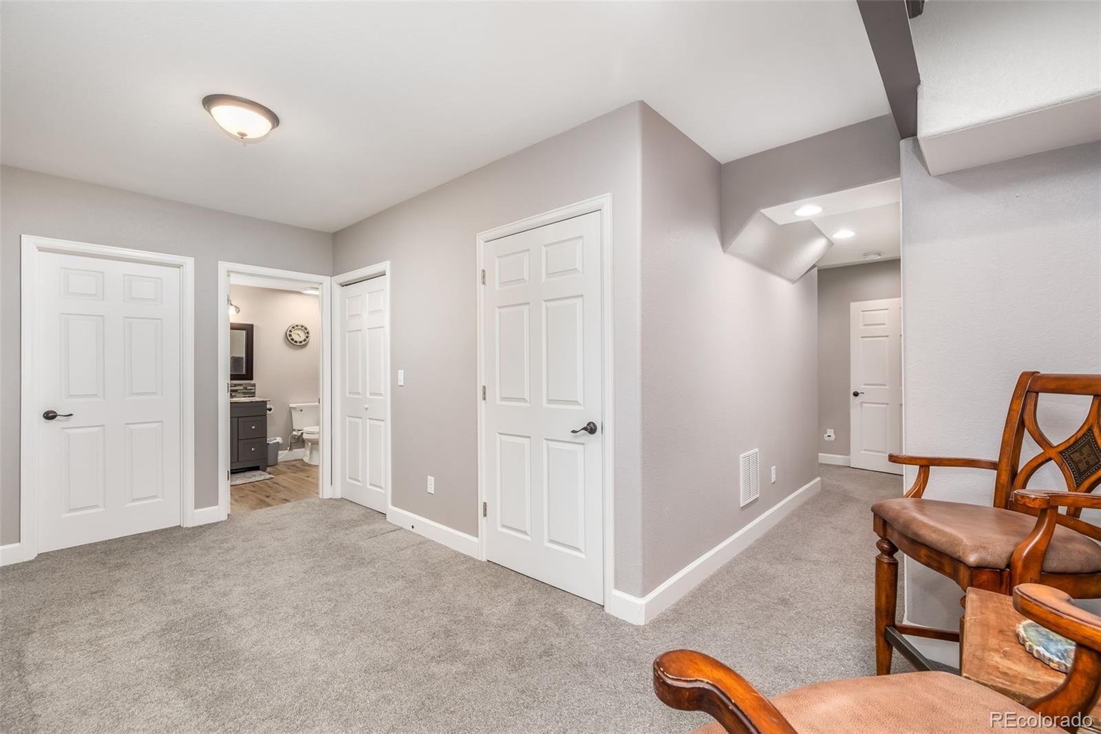 2046 Falcon Drive Longmont CO 80503