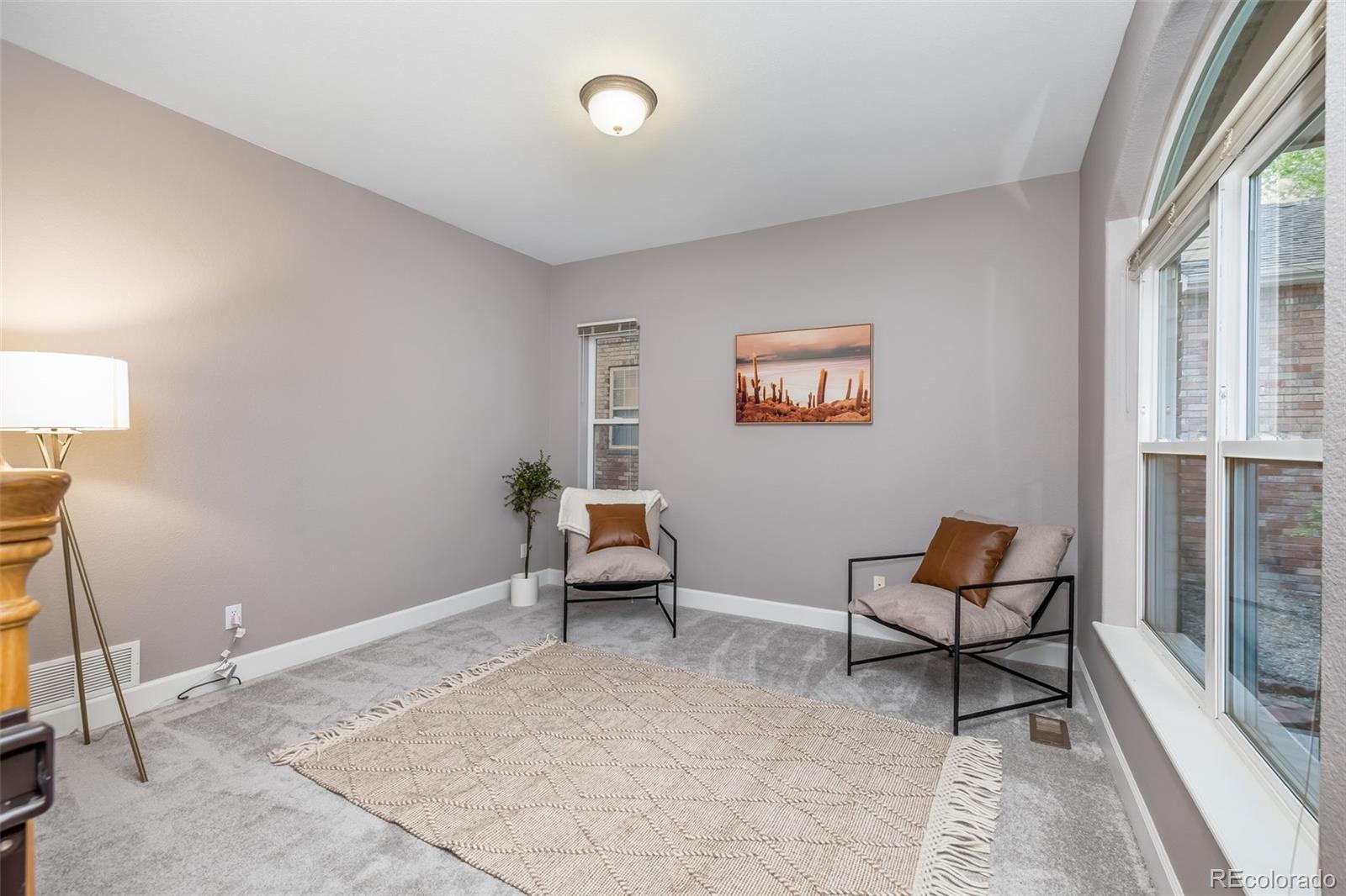 2046 Falcon Drive Longmont CO 80503