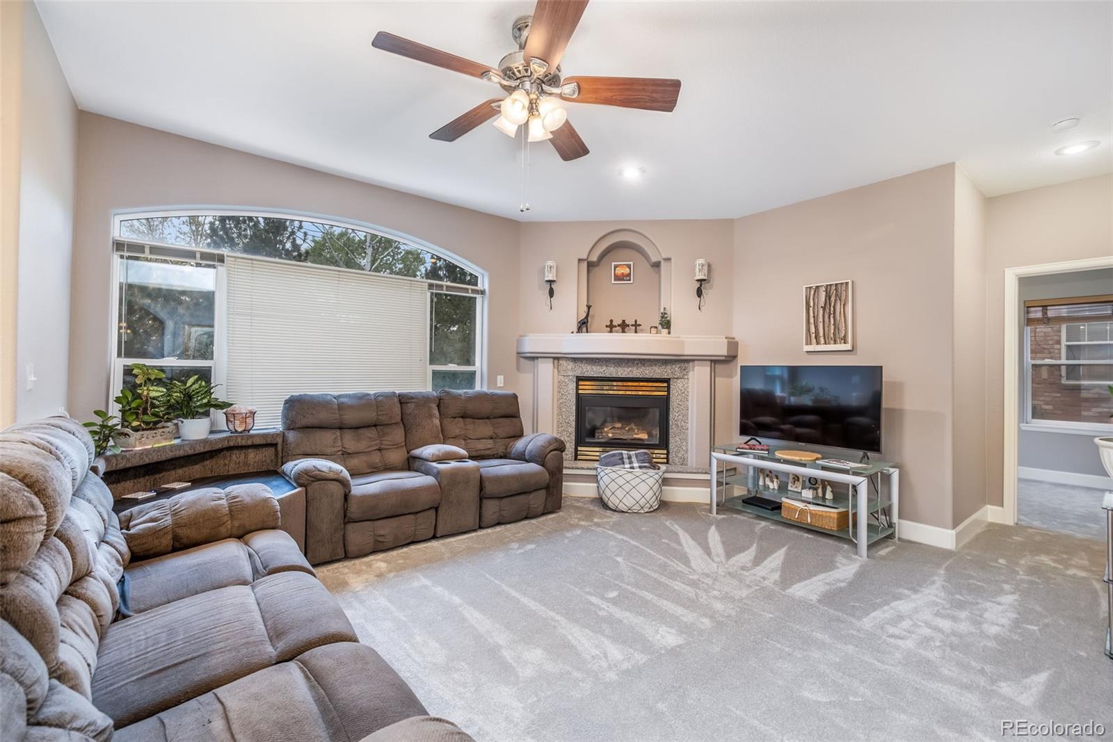 2046 Falcon Drive Longmont CO 80503