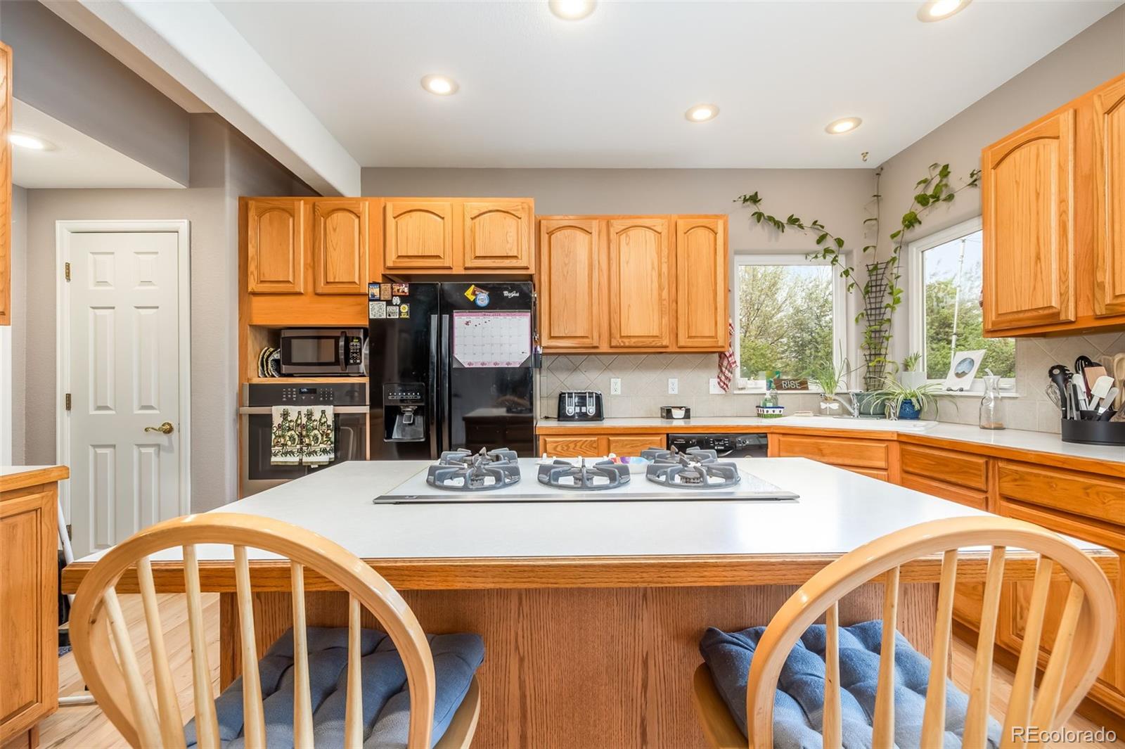 2046 Falcon Drive Longmont CO 80503