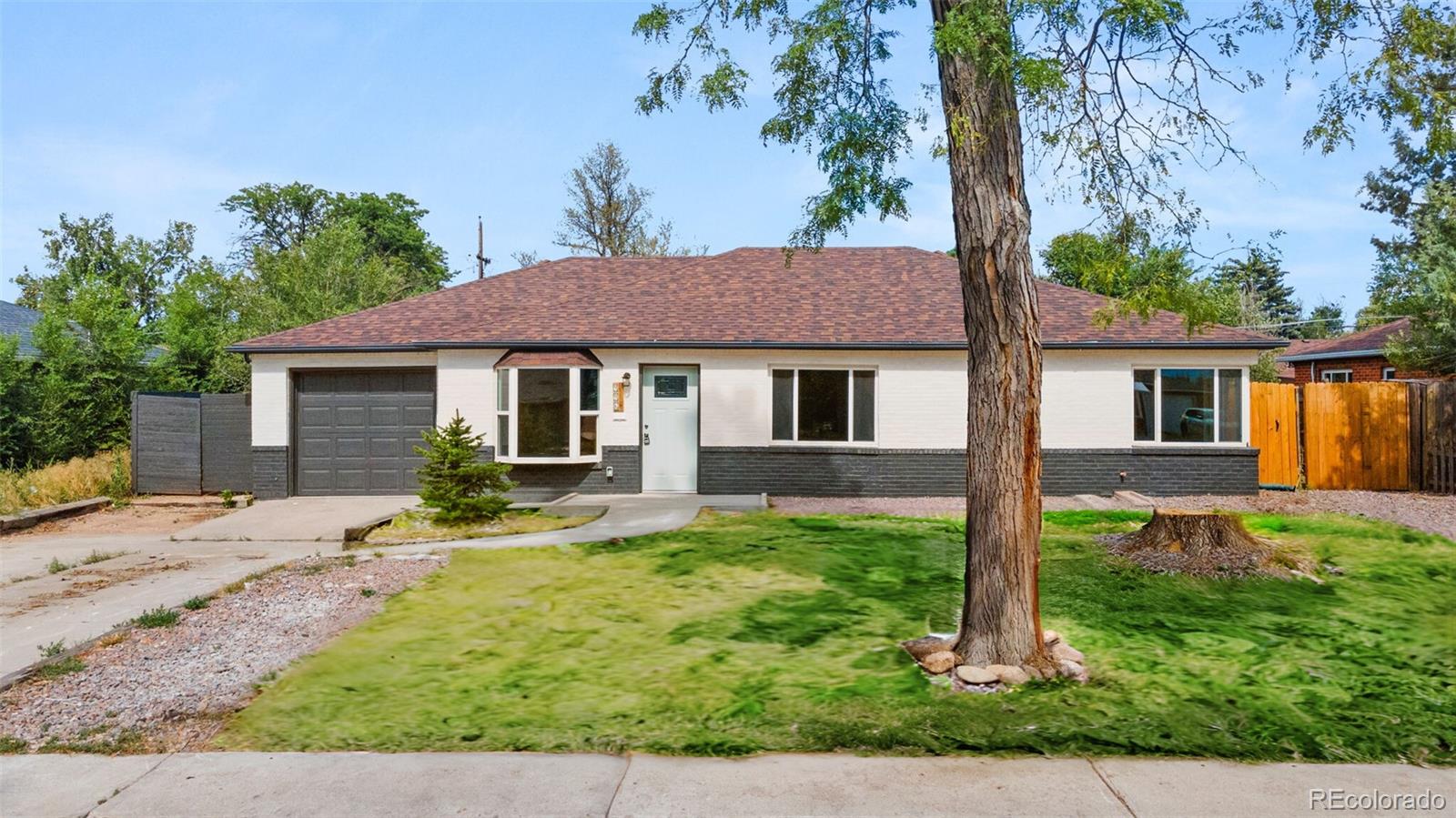 996 Quentin Street Aurora CO 80011