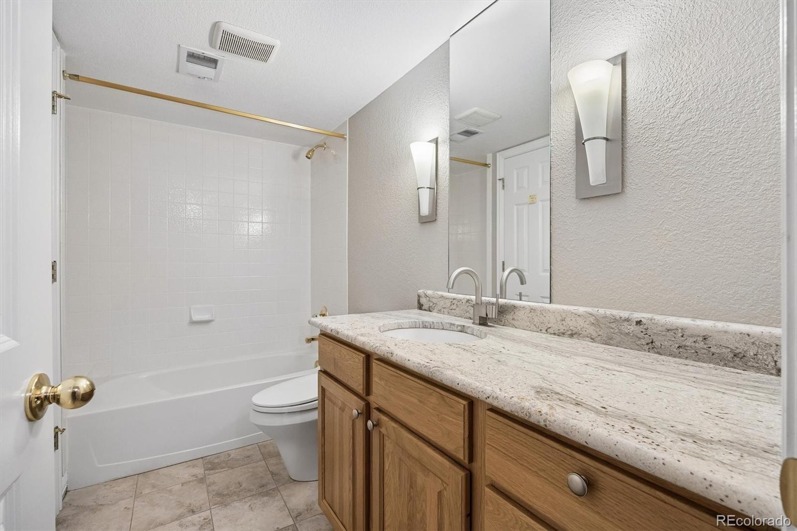1011 S Valentia Street Denver CO 80247