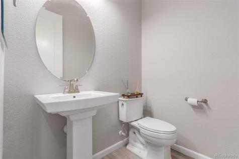 6560 S Addison Way Aurora CO 80016