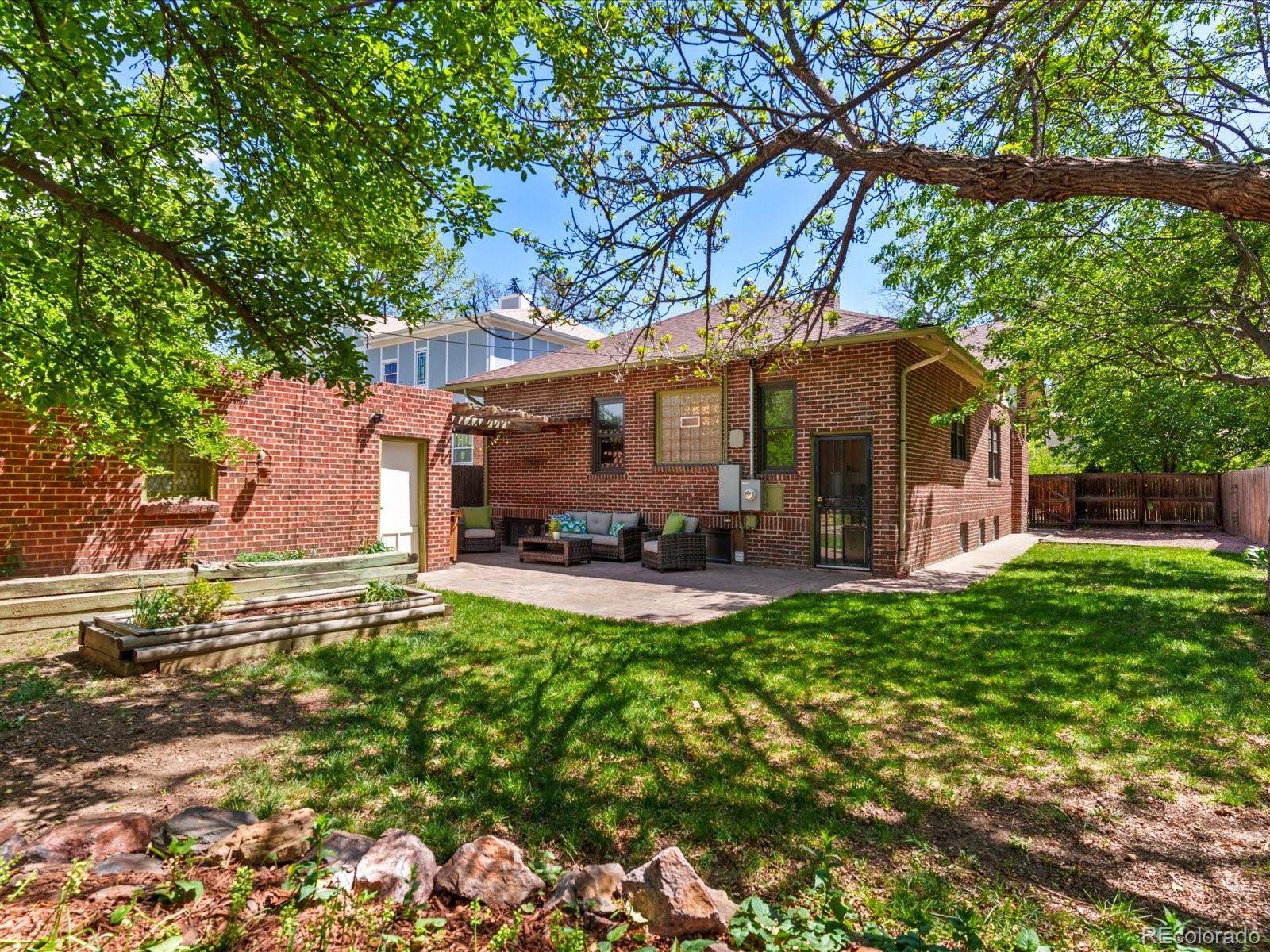 2265 Ivanhoe Street Denver CO 80207