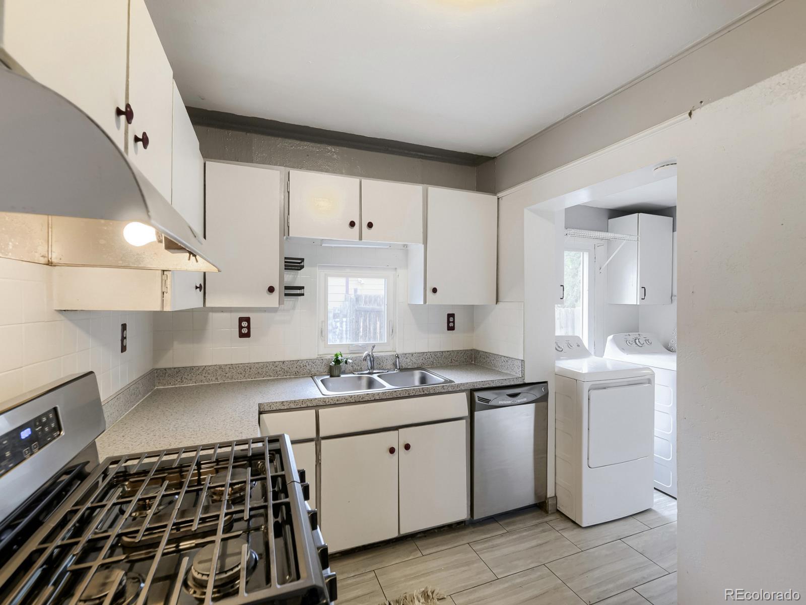 11916 W 13th Avenue Lakewood CO 80401