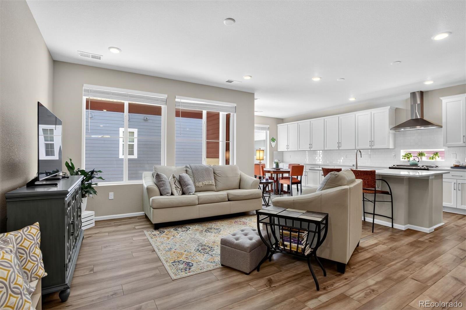 5136 N Quemoy Court Aurora CO 80019