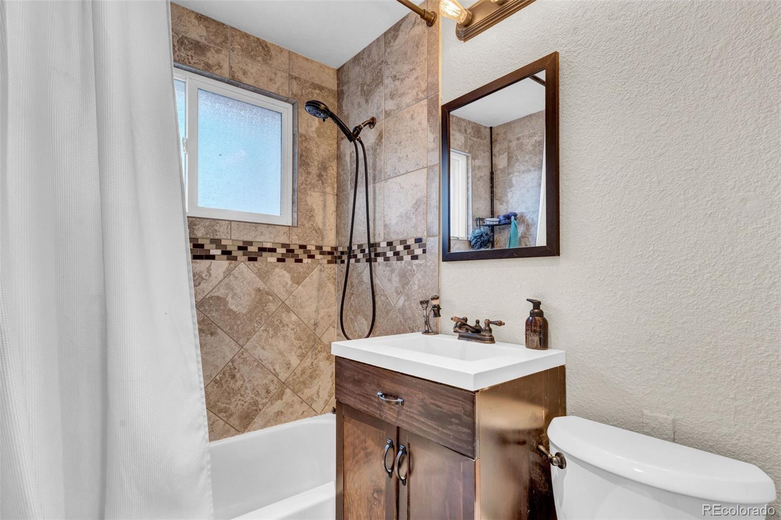 6115 Garrison Street Arvada CO 80004