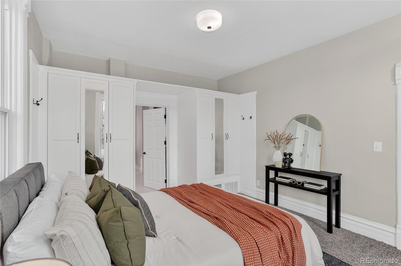 2346 N Gilpin Street Denver CO 80205