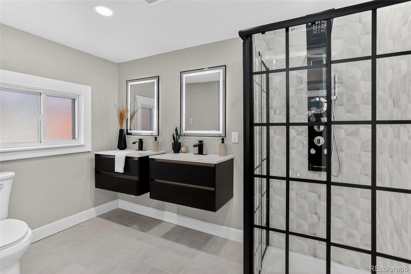 2346 N Gilpin Street Denver CO 80205