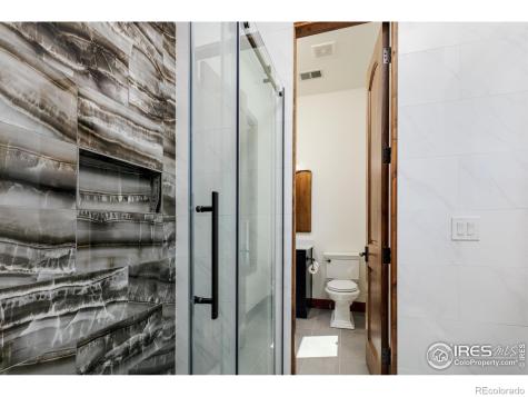 9833 Shoreline Drive Longmont CO 80504