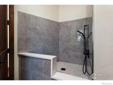 9833 Shoreline Drive Longmont CO 80504