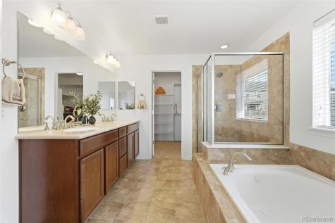 6247 S Muscadine Court Aurora CO 80016