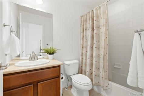 6247 S Muscadine Court Aurora CO 80016