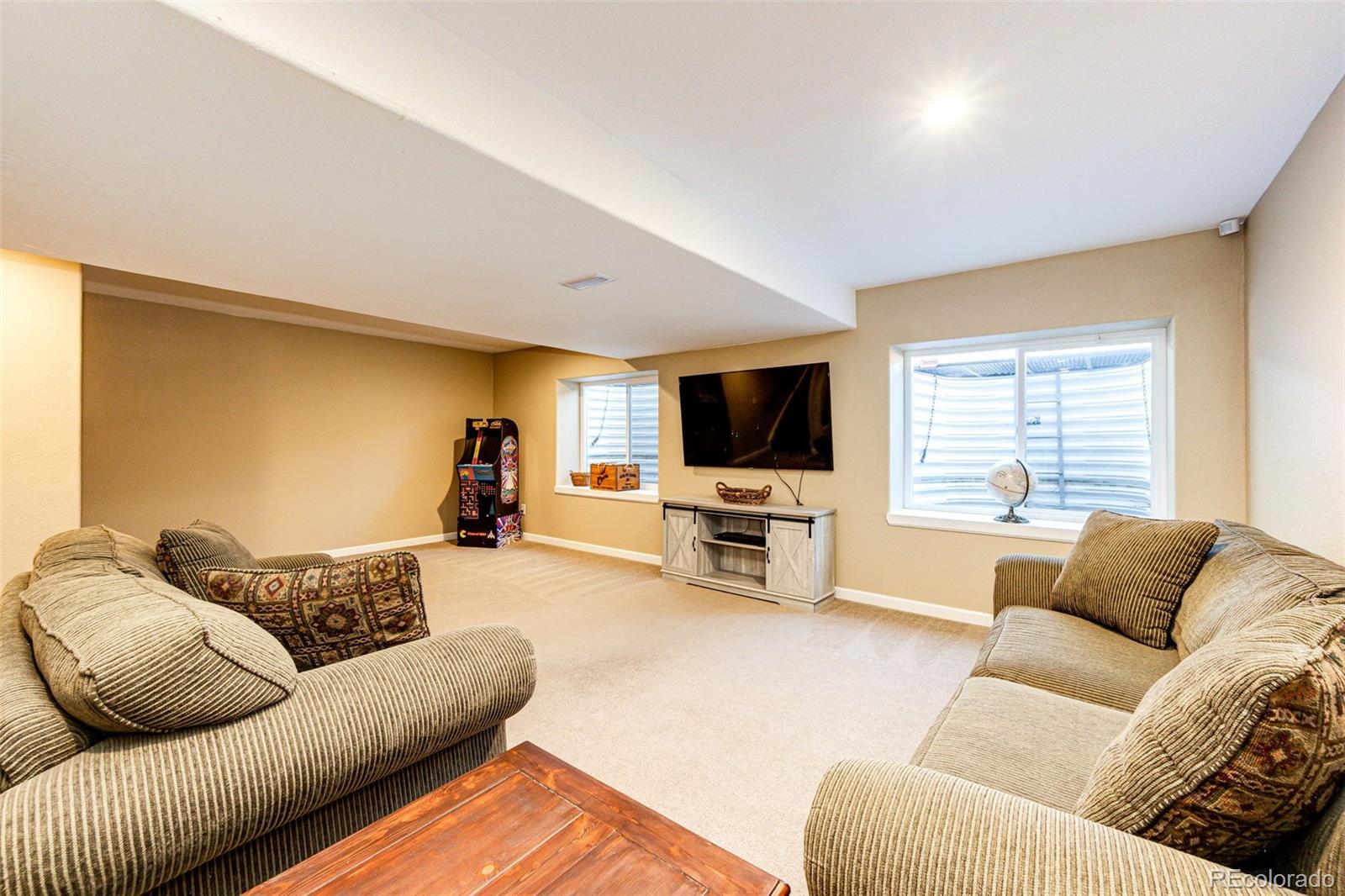 10634 Amesbury Way Highlands Ranch CO 80126