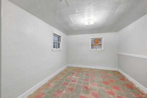 4461 Elm Court Denver CO 80211