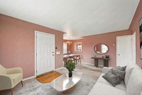 4461 Elm Court Denver CO 80211
