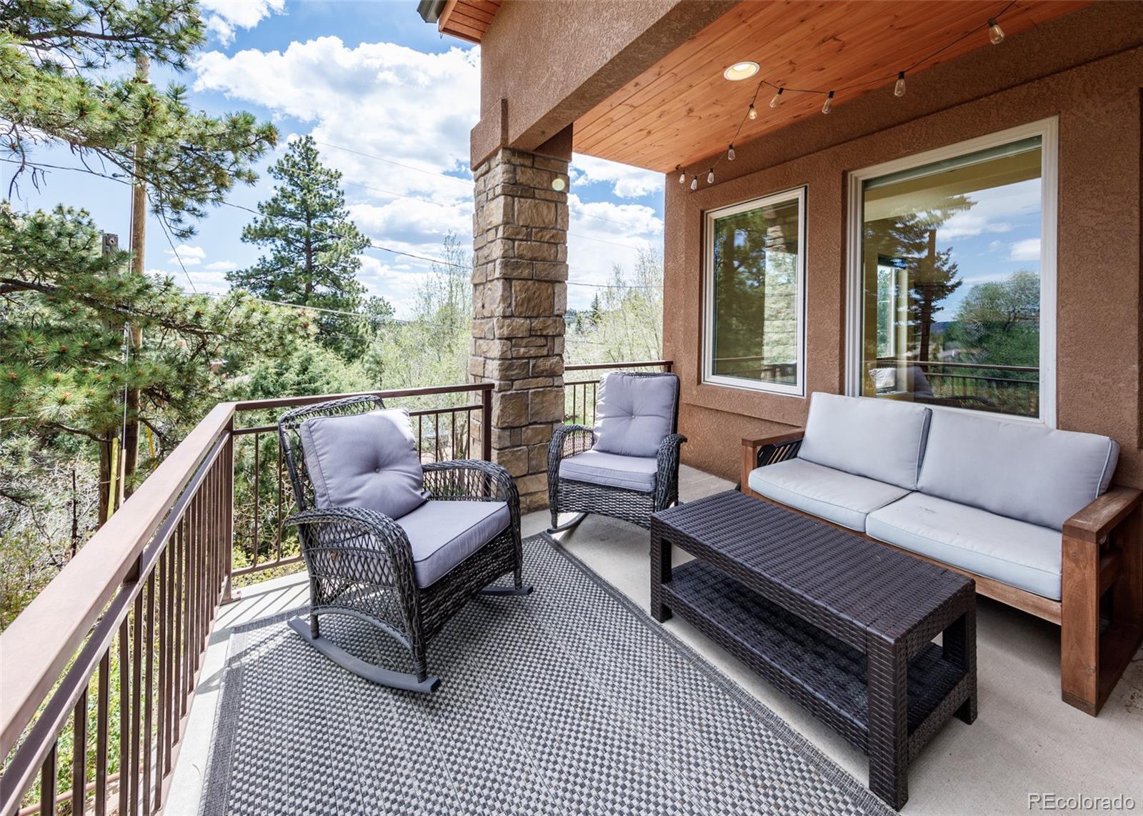 374 Hoover Lane Palmer Lake CO 80133