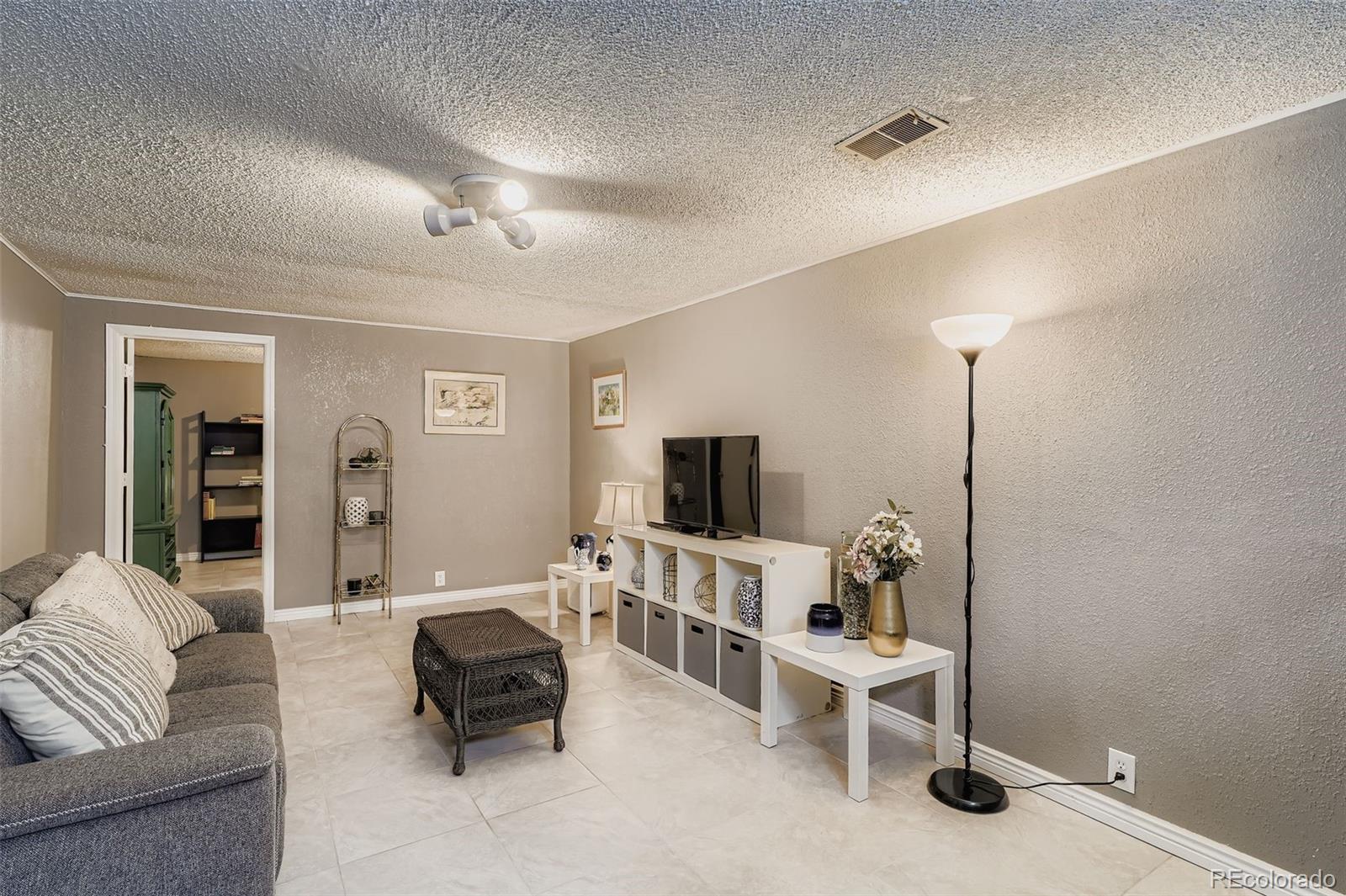 1681 S Zenobia Way Denver CO 80219