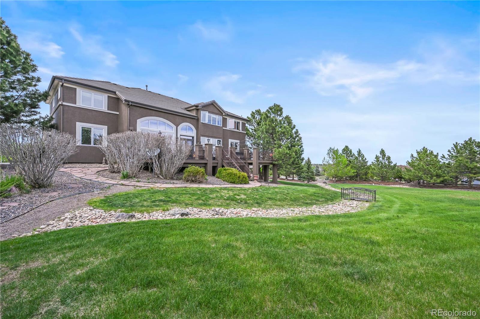 8518 High Ridge Castle Pines CO 80108