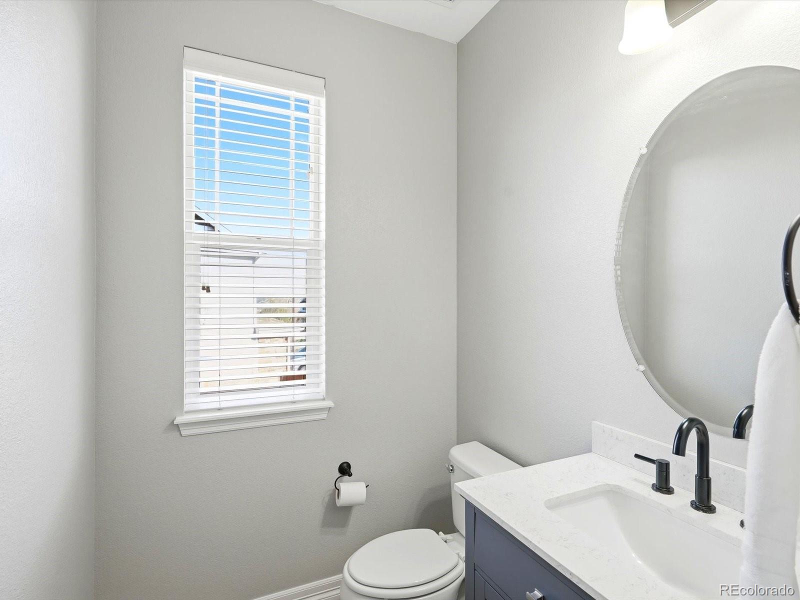 6010 S Little River Way Aurora CO 80016
