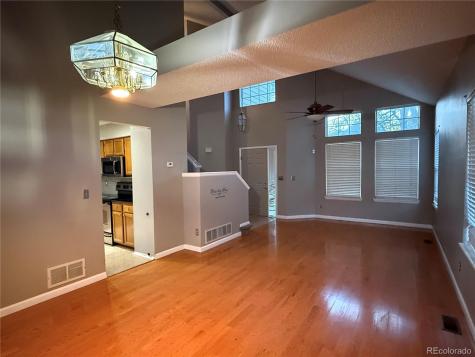 4856 S Argonne Street Aurora CO 80015