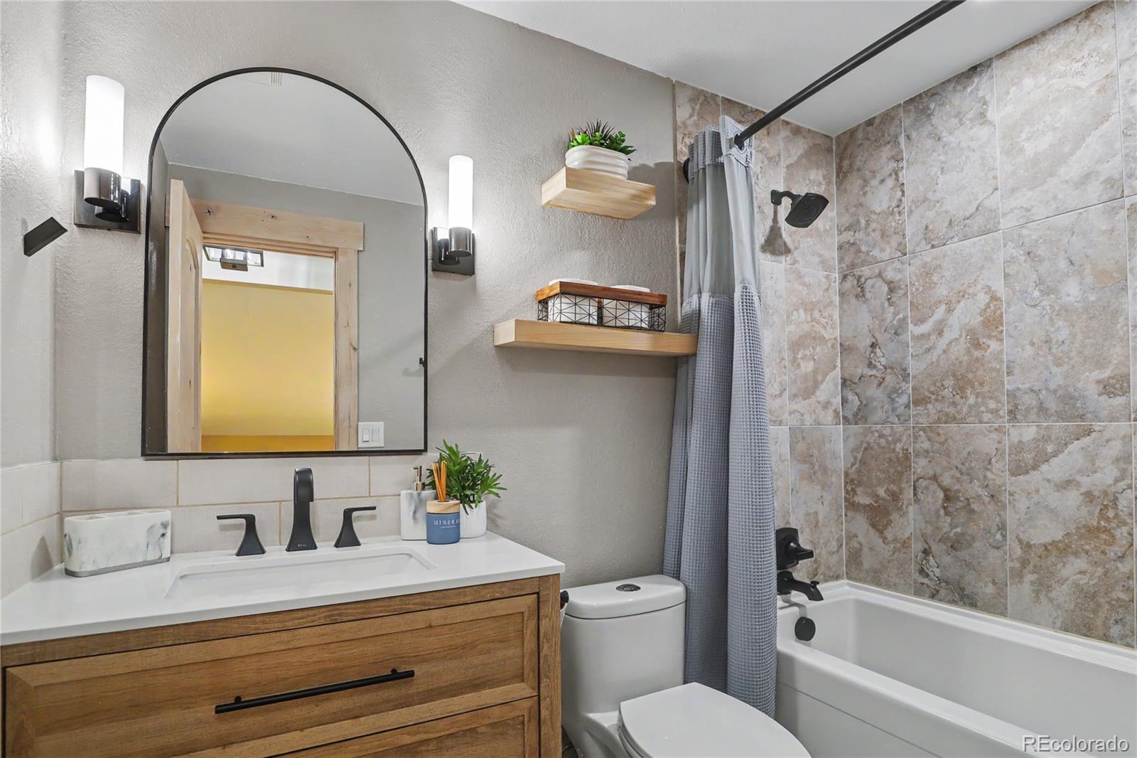 7340 Braun Way Arvada CO 80005