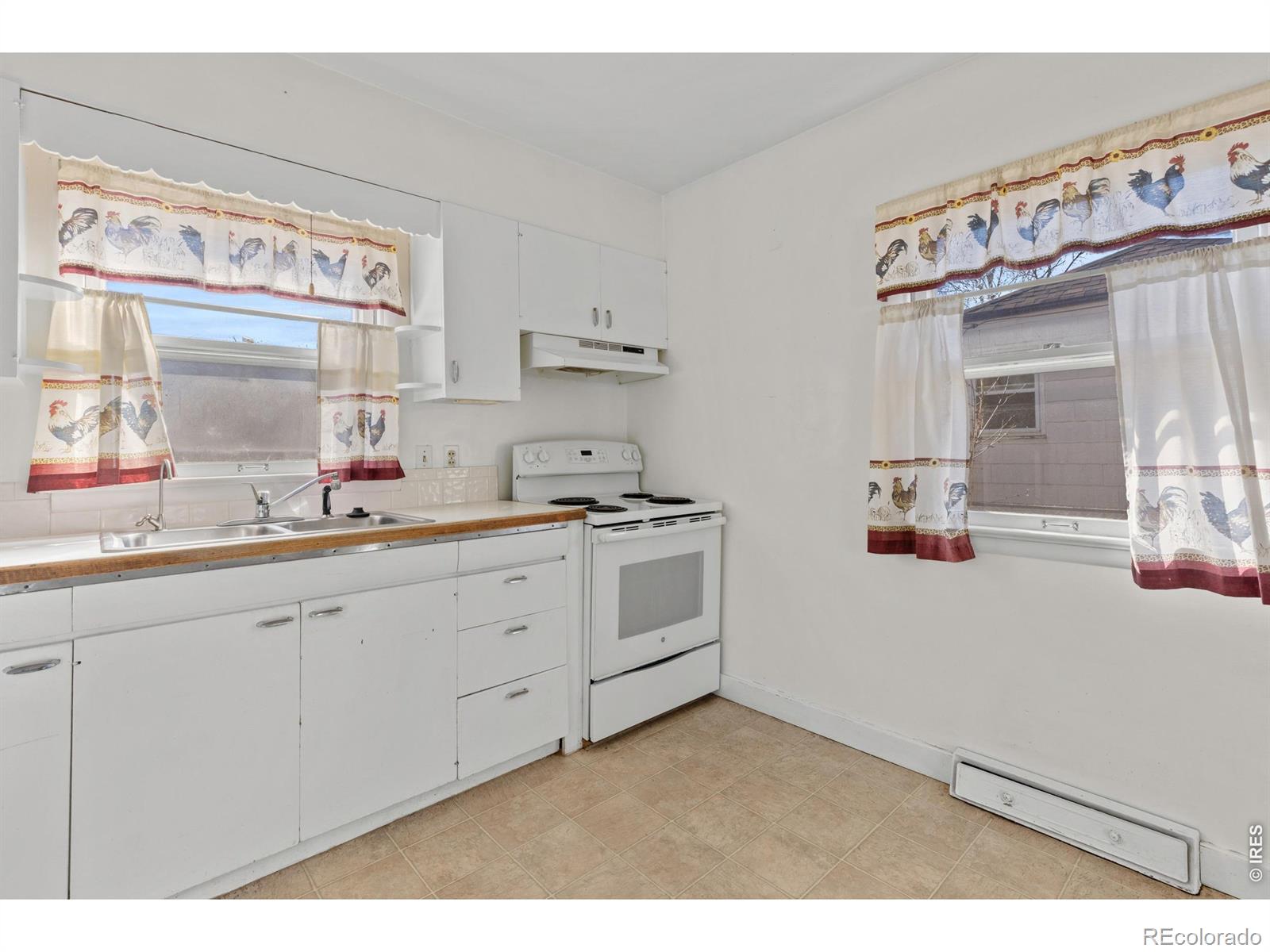 302 S Mckinley Avenue Fort Lupton CO 80621