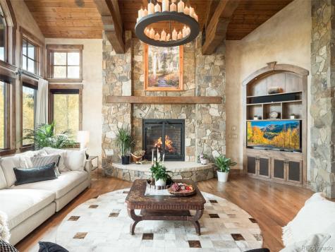 330 High Park Court Silverthorne CO 80498