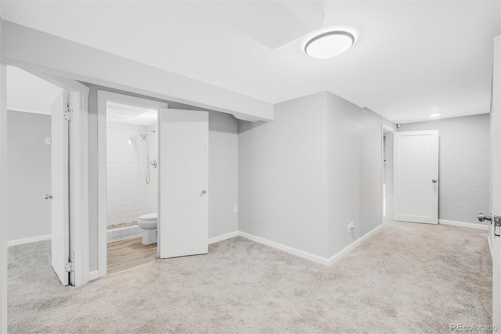 1187 Syracuse Street Denver CO 80220