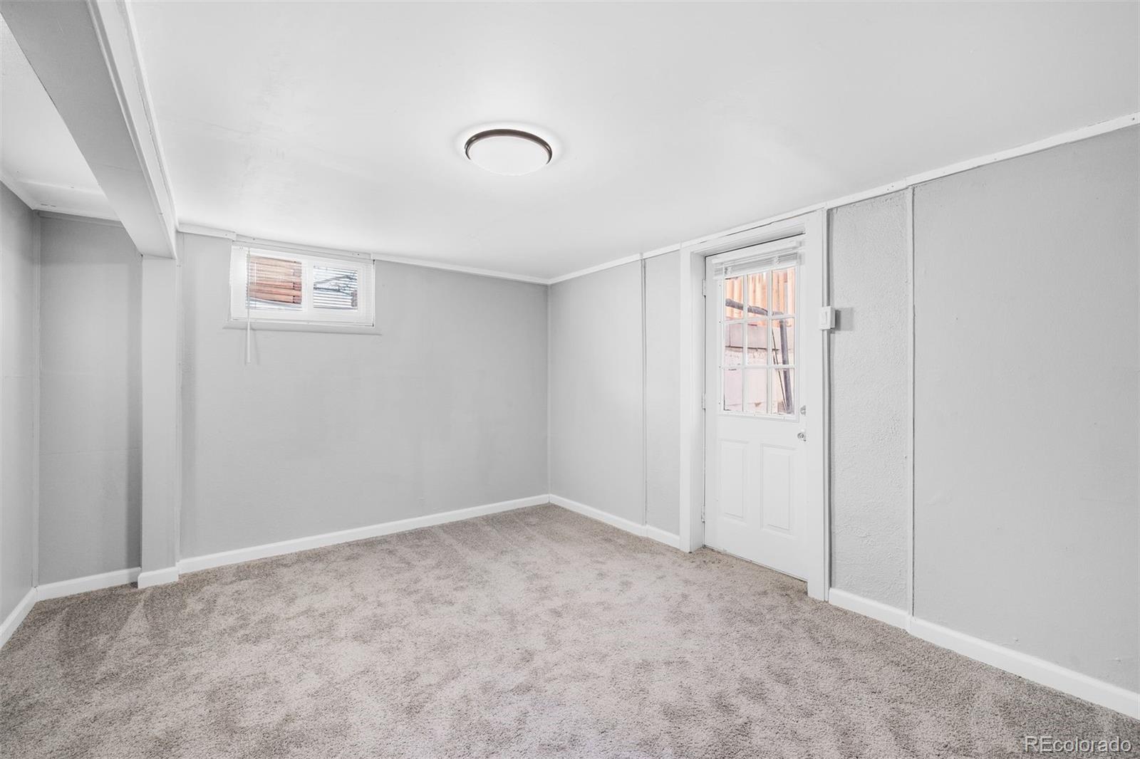 1187 Syracuse Street Denver CO 80220