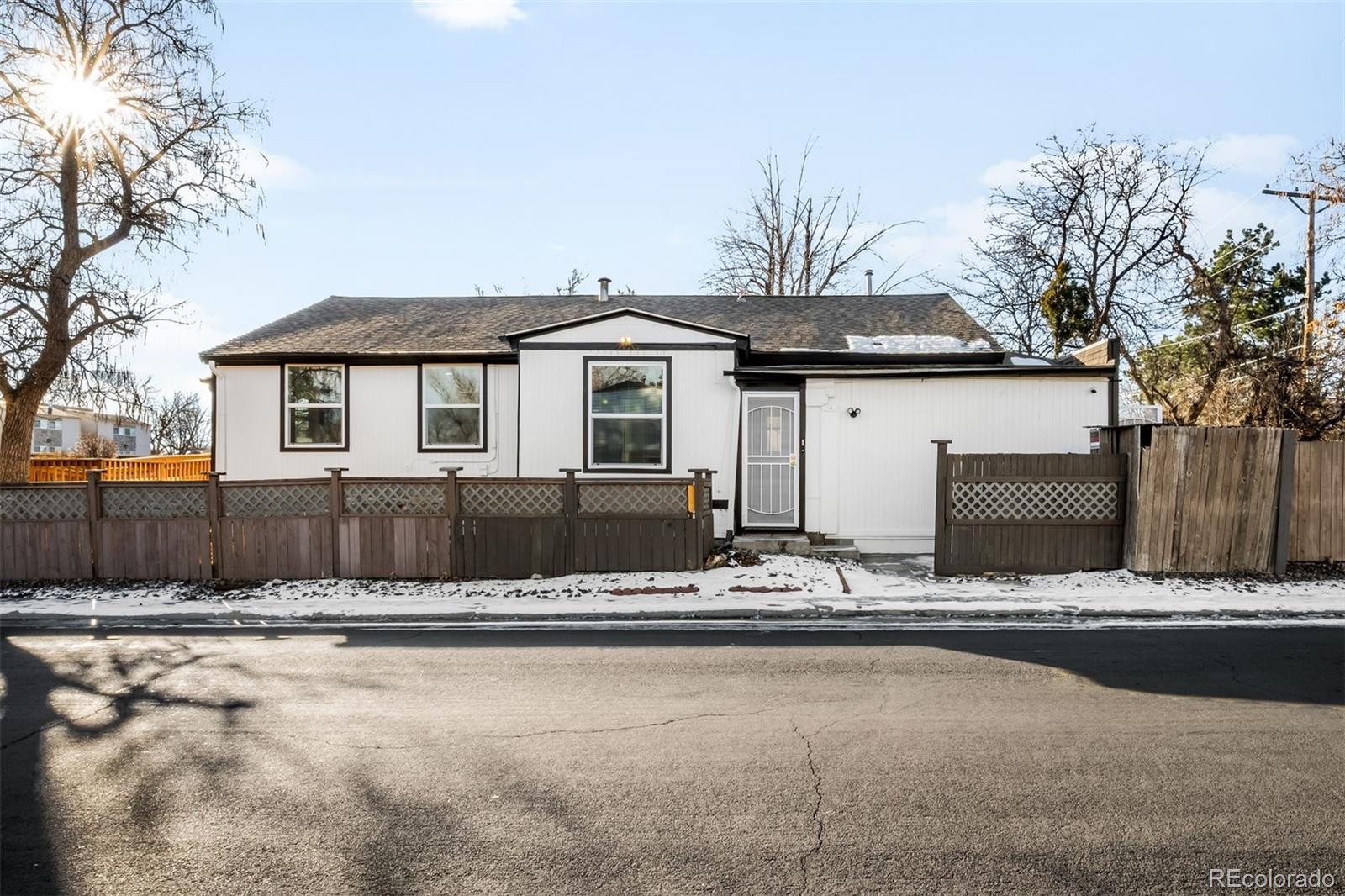 1187 Syracuse Street Denver CO 80220