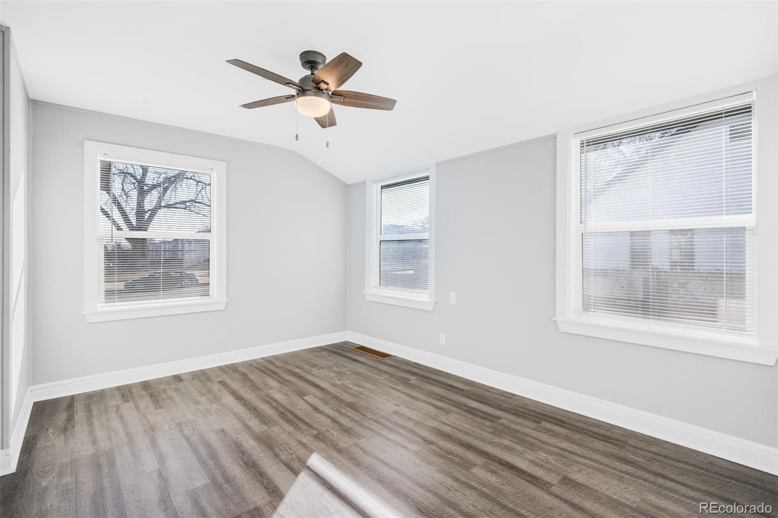 1187 Syracuse Street Denver CO 80220