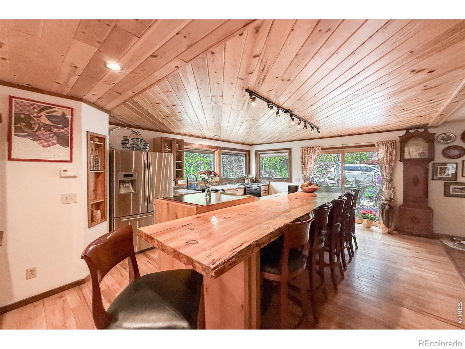2508 Riverside Drive Lyons CO 80540