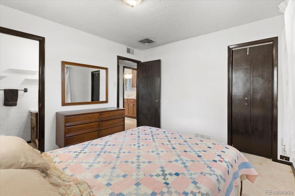 1209 Xanadu Street Aurora CO 80011