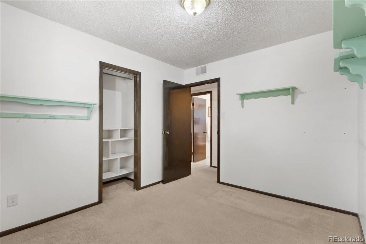 1209 Xanadu Street Aurora CO 80011