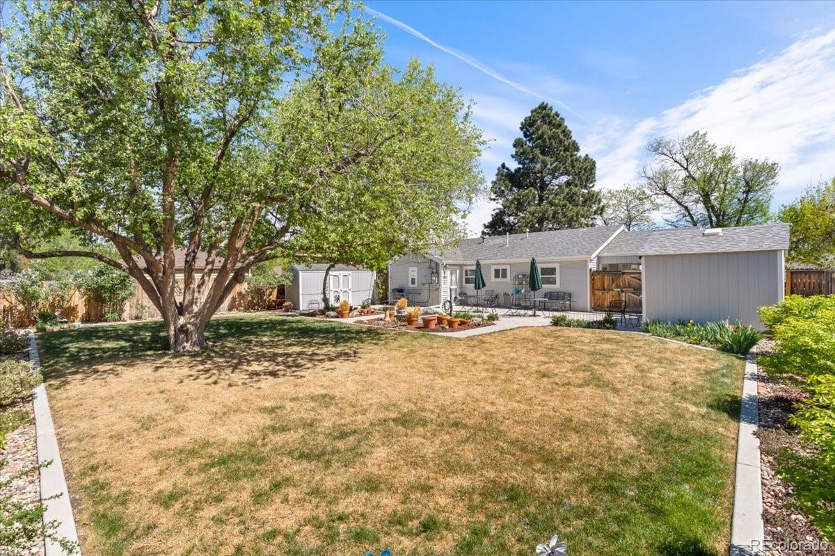 1209 Xanadu Street Aurora CO 80011