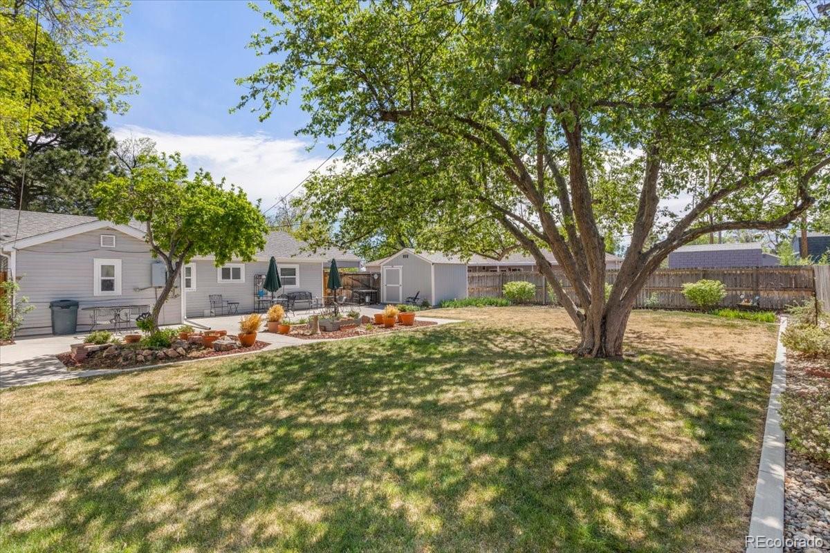 1209 Xanadu Street Aurora CO 80011