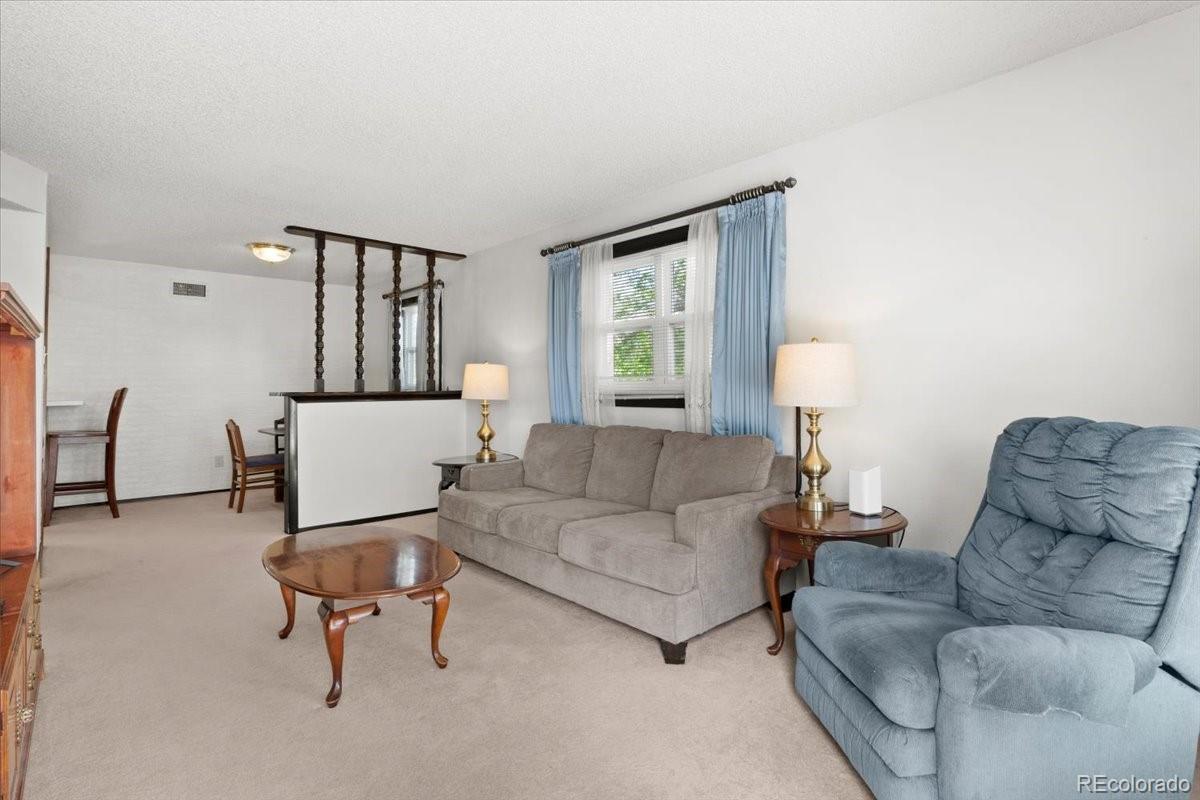 1209 Xanadu Street Aurora CO 80011