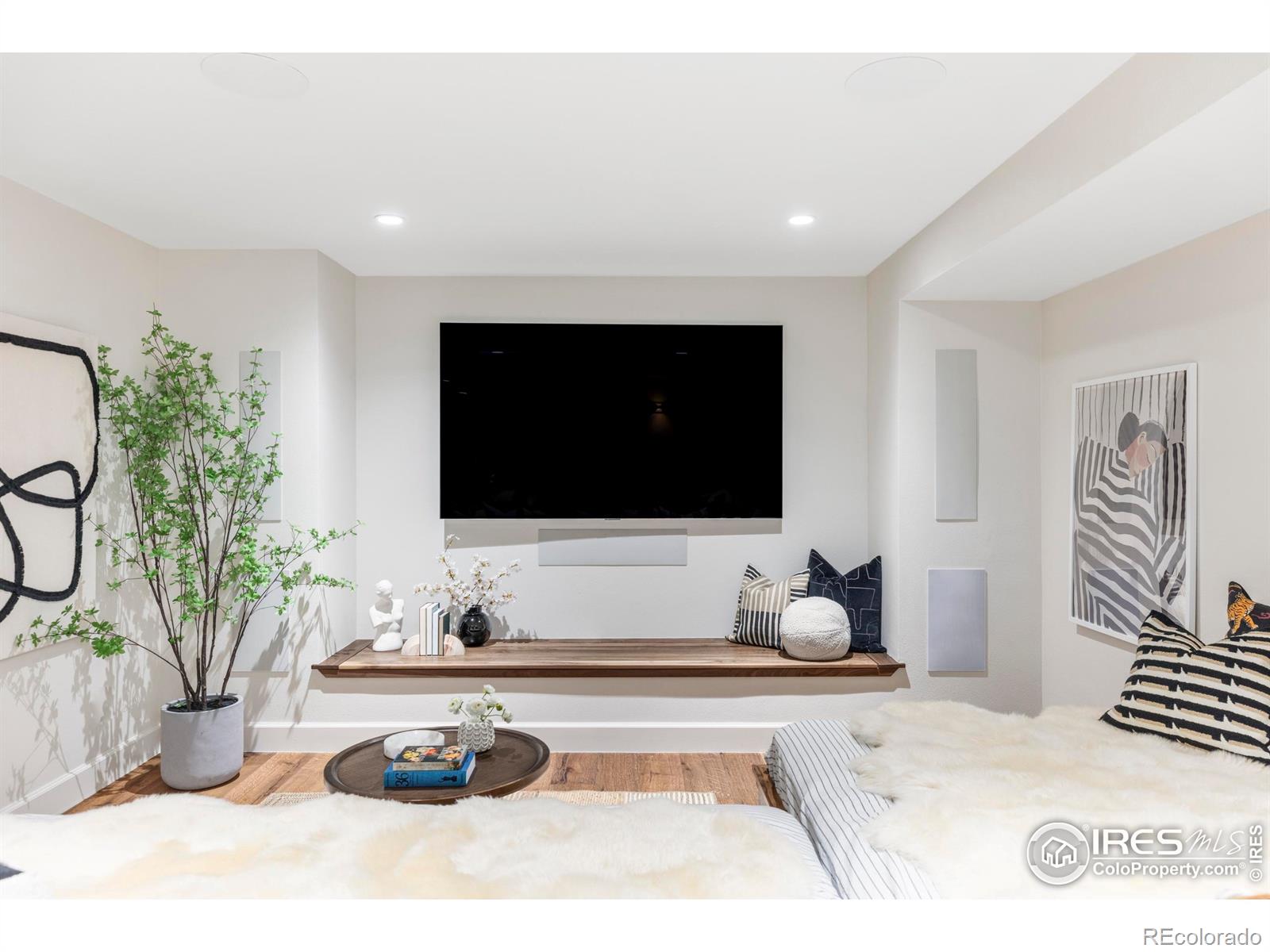 1070 Juniper Avenue Boulder CO 80304