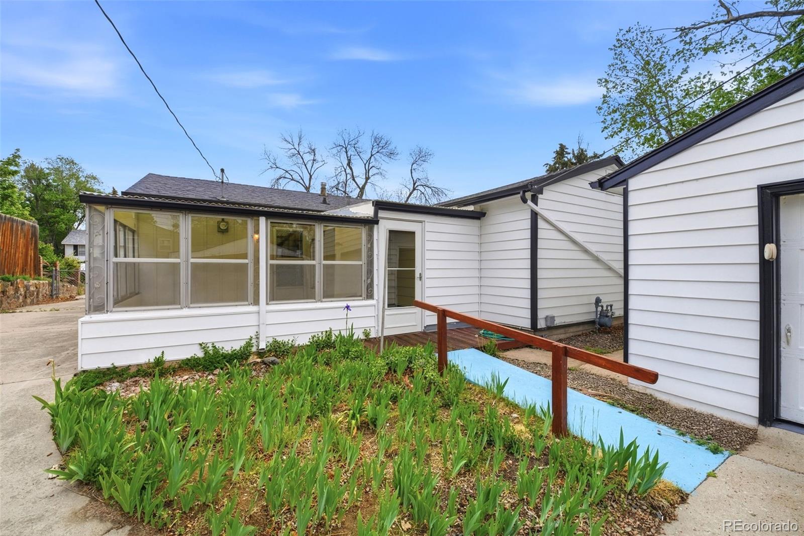 16 N Brentwood Drive Colorado Springs CO 80909