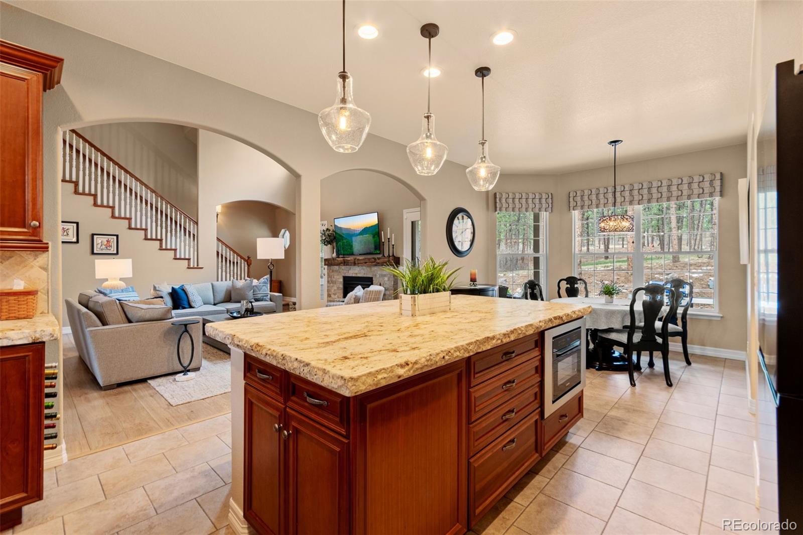 1767 Cinnamon Road Larkspur CO 80118