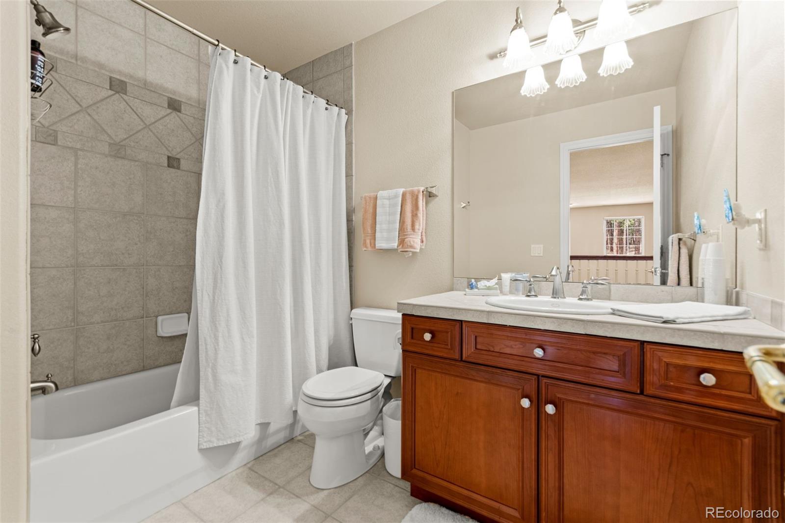 1767 Cinnamon Road Larkspur CO 80118