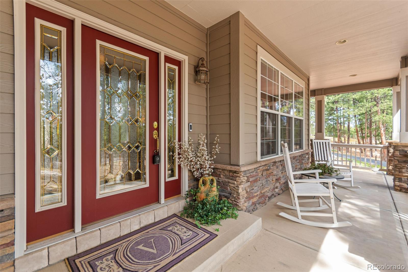 1767 Cinnamon Road Larkspur CO 80118