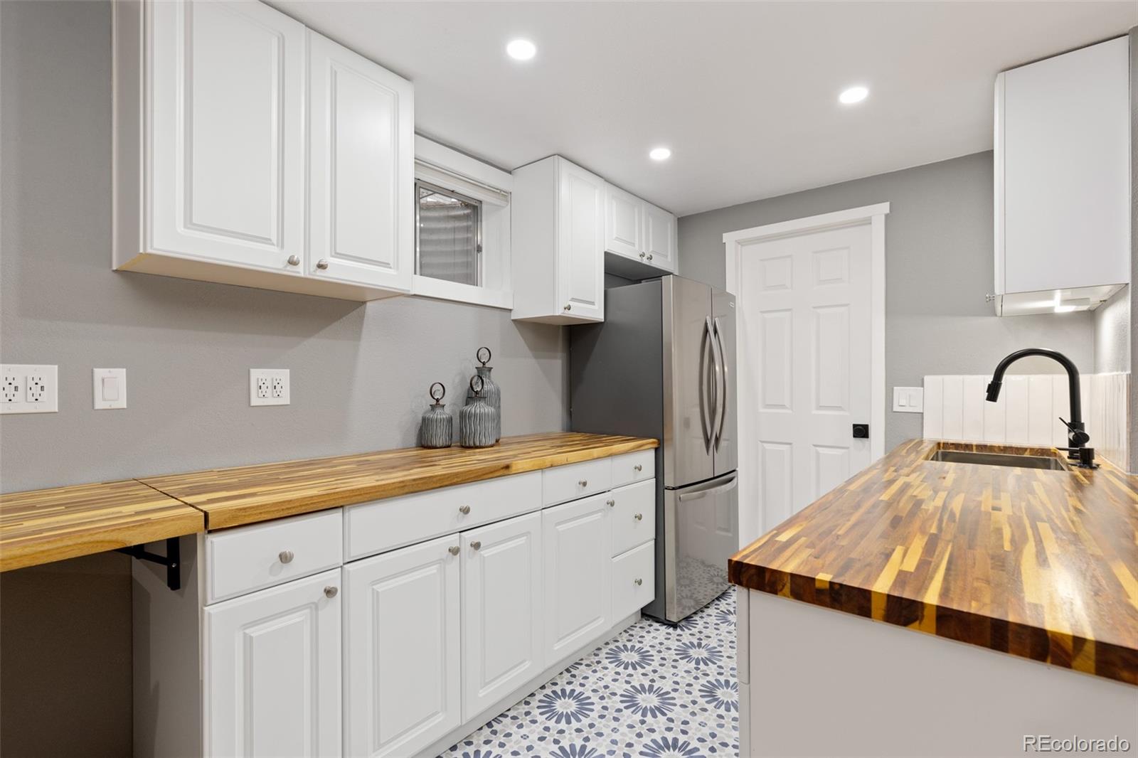 16547 W 73rd Drive Arvada CO 80007