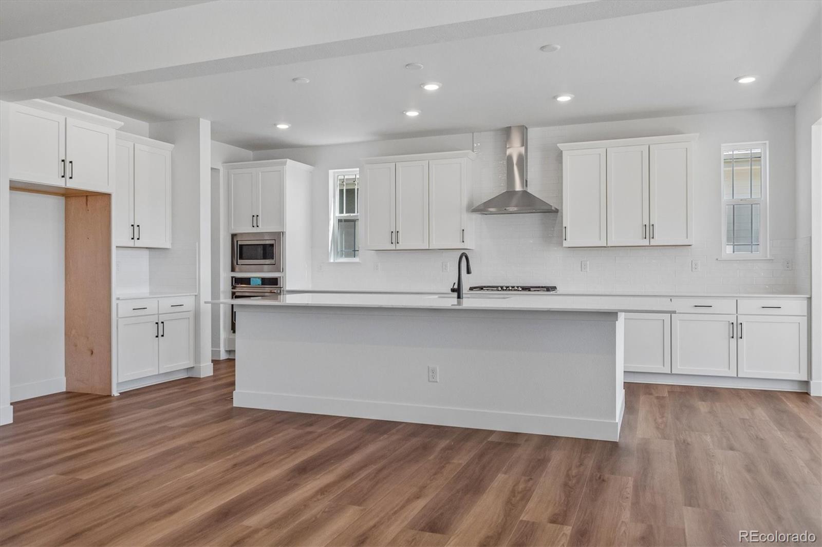 8609 Yellowcress Street Littleton CO 80125